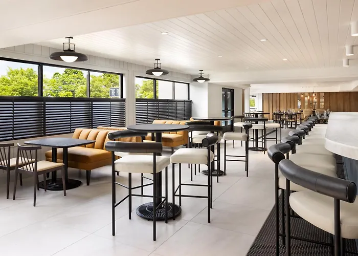 Pell Hotel Jdv By Hyatt