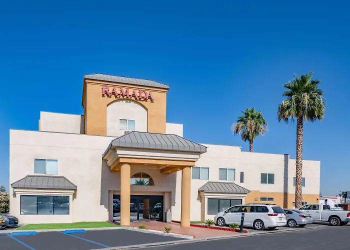 Ramada By Wyndham Bakersfield