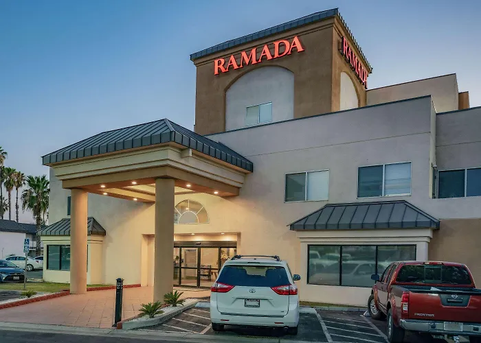 Ramada By Wyndham Bakersfield