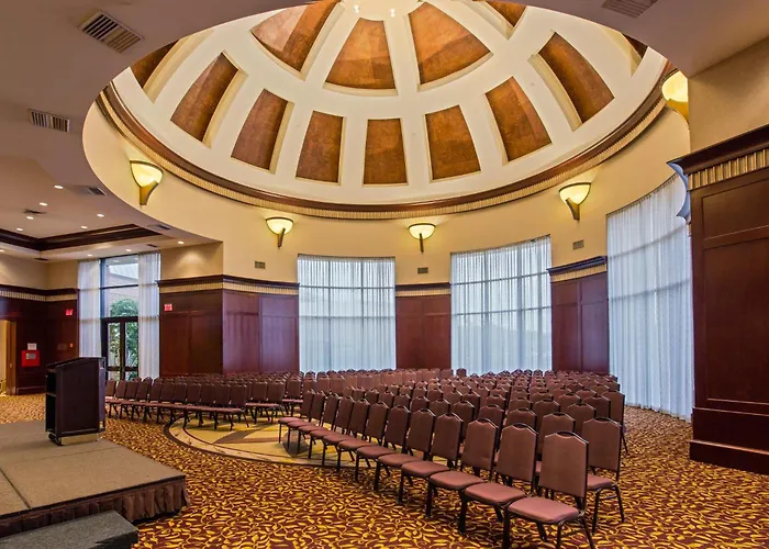 Crowne Plaza Providence-Warwick