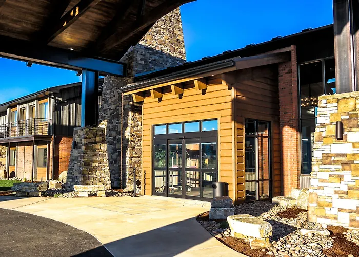 Copper King Convention Center, An Ascend Collection Hotel