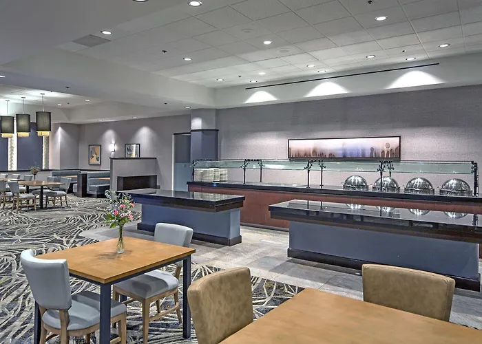 Doubletree By Hilton Modesto