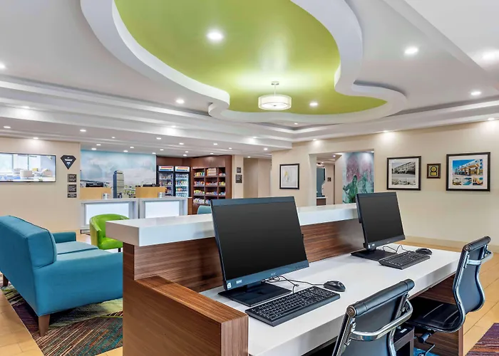 Best Western Plus North Shore Hotel