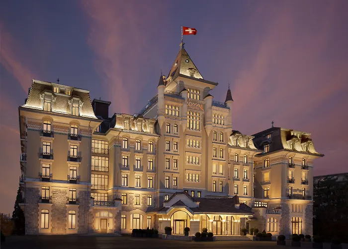 Royal Savoy Hotel & Spa