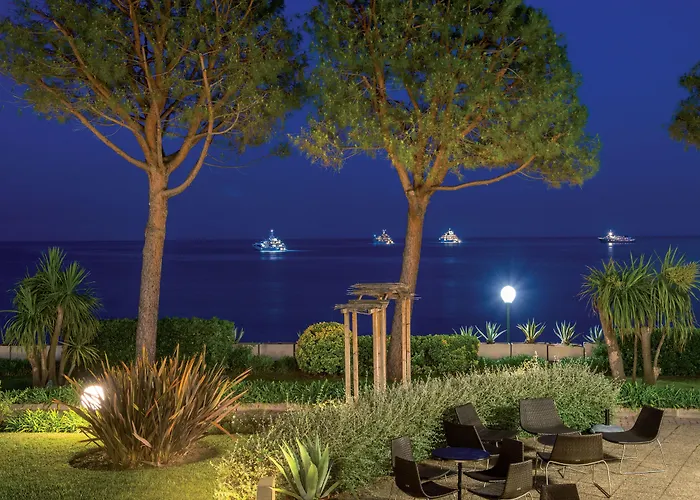 Hotel Vacances Bleues Delcloy
