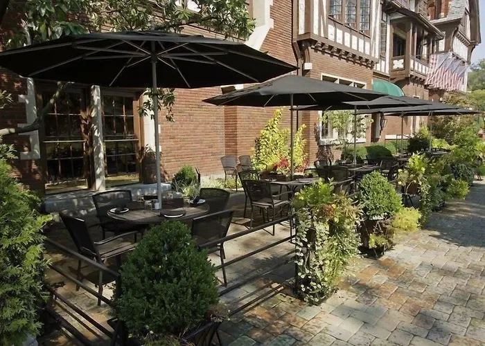 Best Western Premier Mariemont Inn Silverton