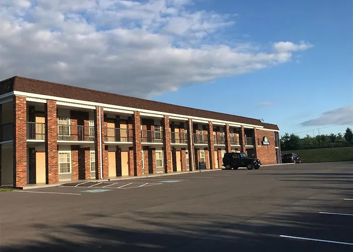 Days Inn By Wyndham Cave City