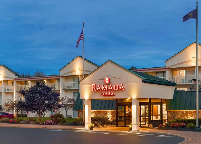 Ramada Plaza By Wyndham Portland