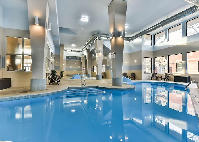 Comfort Inn & Suites Ambassador Bridge