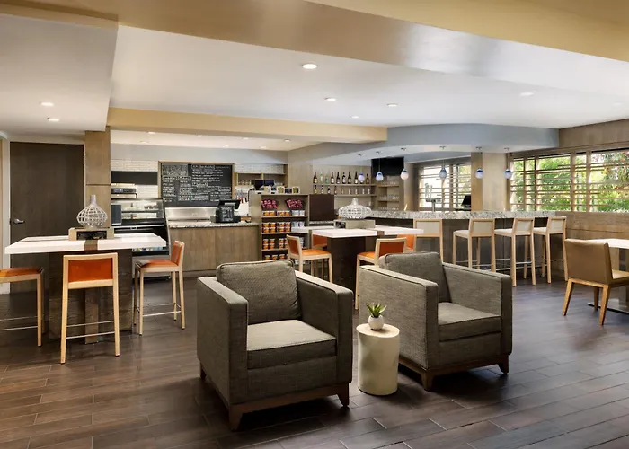 The Anza-A Calabasas Hotel