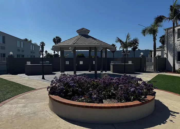 Motel 6-Carson, Ca (Adults Only)