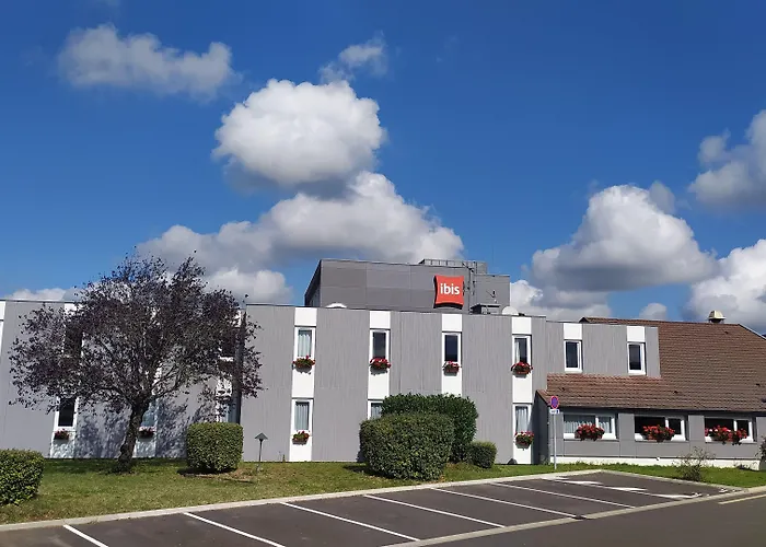 Ibis Moulins
