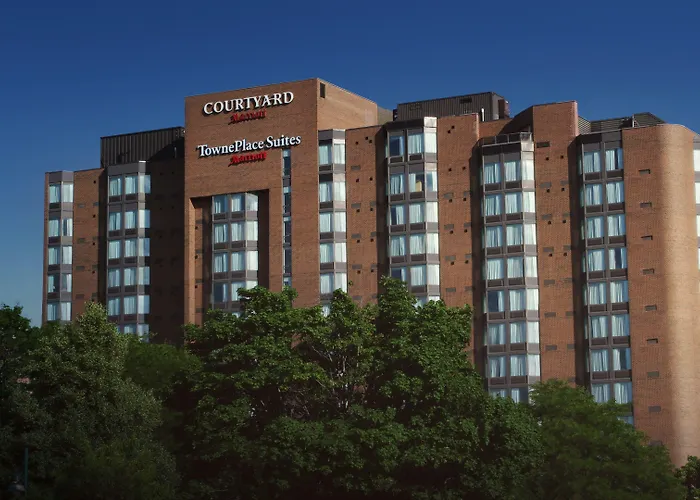 Courtyard By Marriott Toronto Northeast/Markham