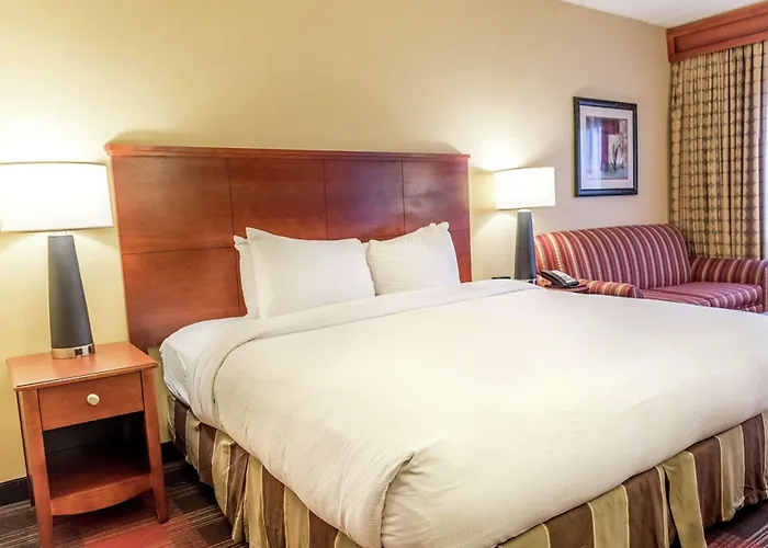 Doubletree By Hilton Holland