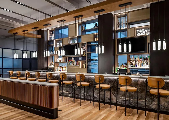 Sheraton Gateway Hotel In Toronto International Airport