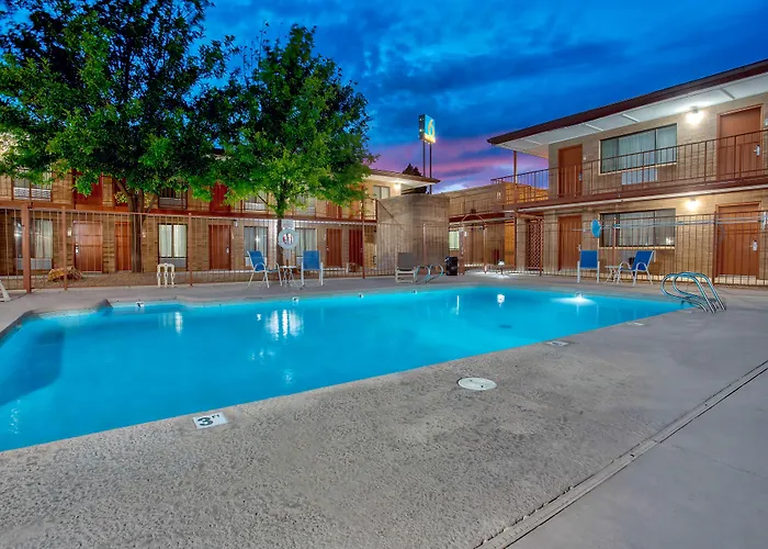 Motel 6 Willcox, Az