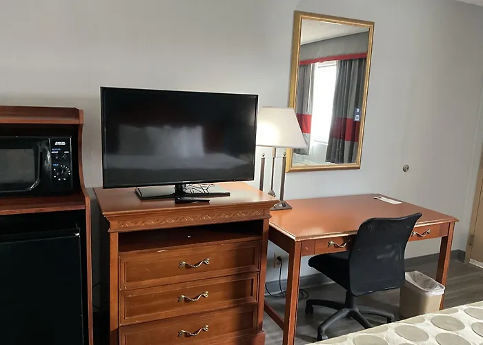 Ramada By Wyndham Macon