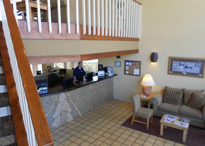 Quality Inn & Suites Phoenix Nw - Sun City