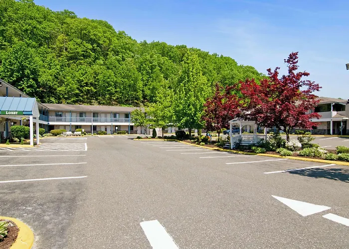 Americas Best Value Inn Torrington, Ct