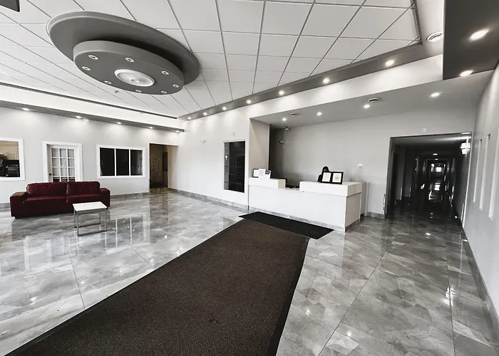 Travelodge By Wyndham Regina