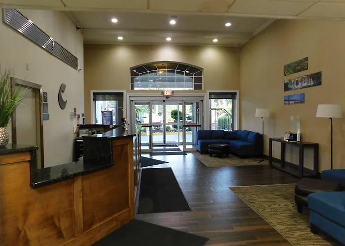 Comfort Inn & Suites Glen Mills - West Chester