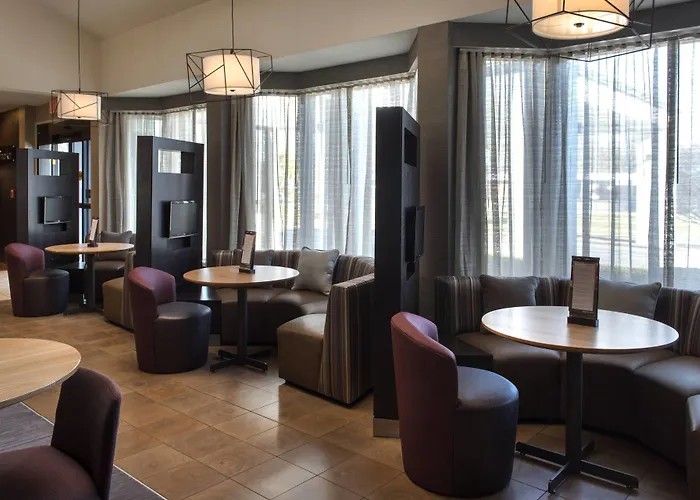 Courtyard By Marriott Poughkeepsie