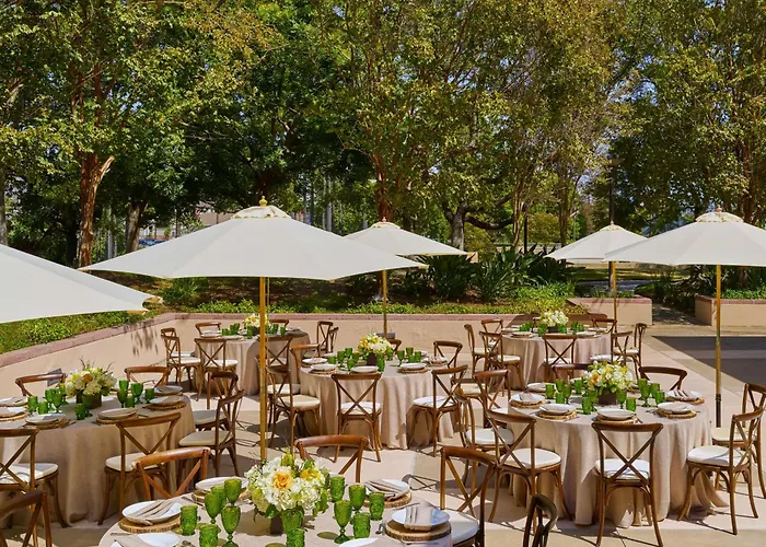 Hilton Los Angeles North-Glendale&Executive Meeting Center