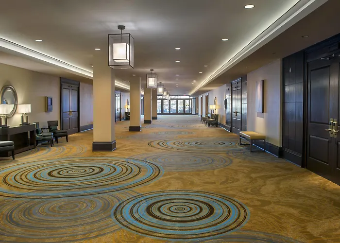 Newark Liberty International Airport Marriott