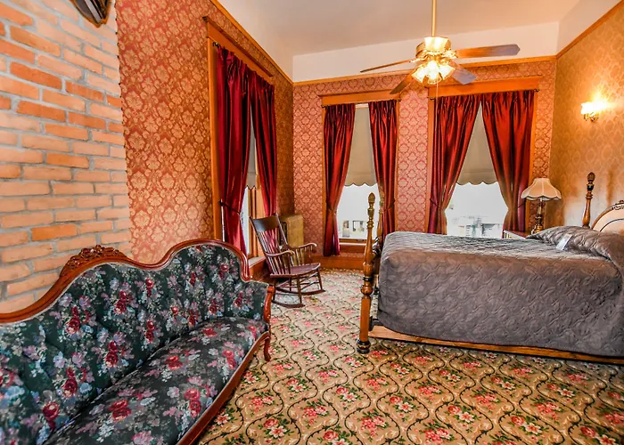Irma Hotel