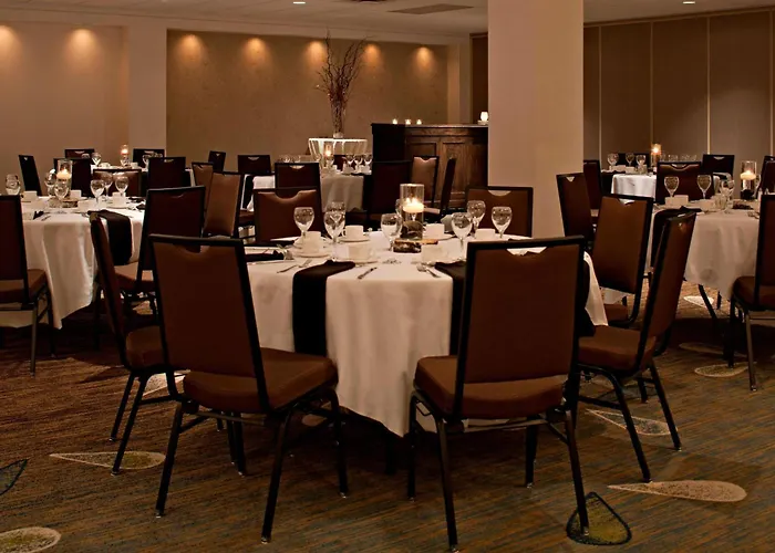 Delta Hotels By Marriott Winnipeg