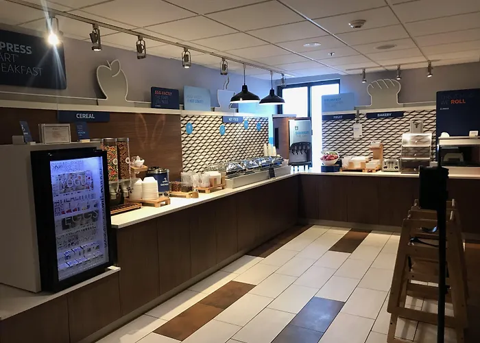 Holiday Inn Express Rochester - University Area By Ihg