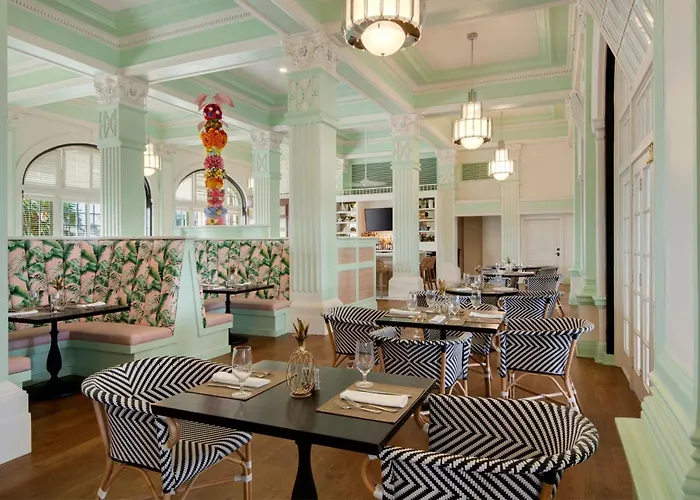 Grand Galvez Resort, Autograph Collection