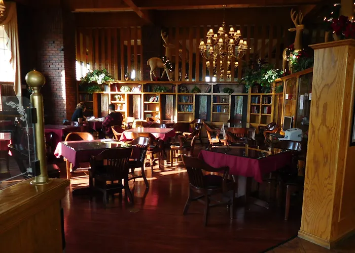 University Square Hotel