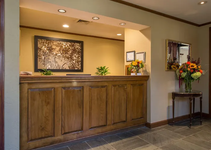 Orchards Hotel