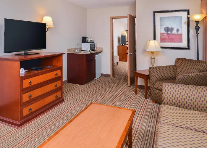 Best Western Plus Rama Inn