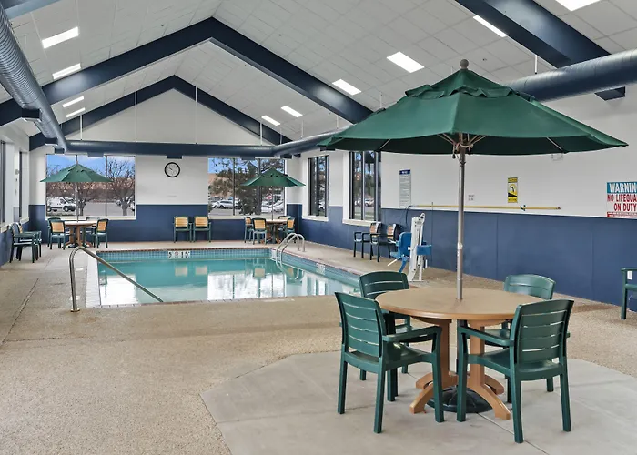 Quality Inn & Suites Mall Of America - Msp Airport