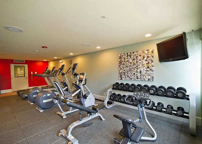 Doubletree Suites By Hilton Hotel Huntsville South