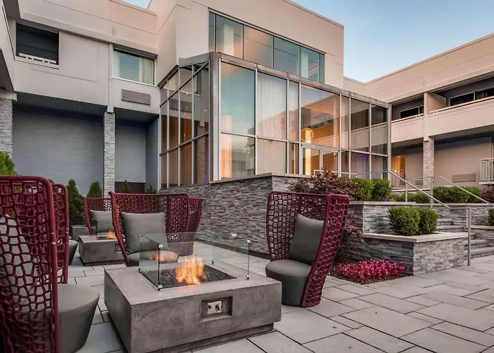 The Kingsley Bloomfield Hills - A Doubletree By Hilton
