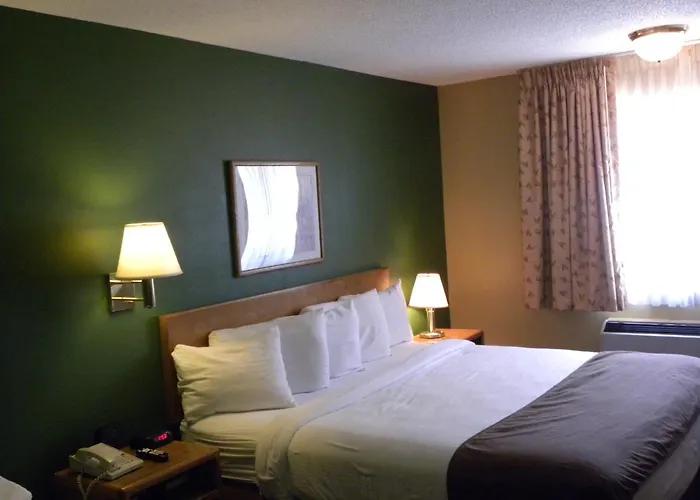 New Victorian Inn & Suites Kearney