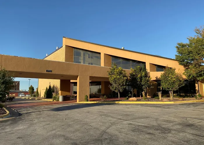 Doubletree By Hilton Quincy