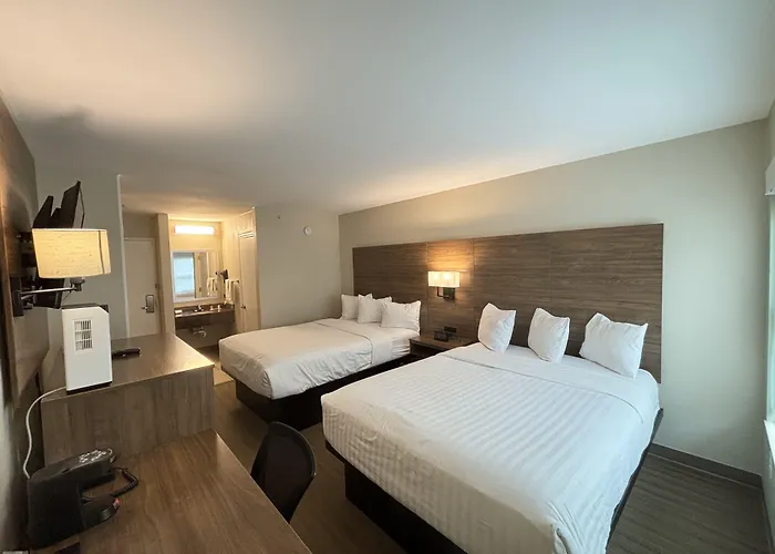 Baymont By Wyndham Lake Park Valdosta I75
