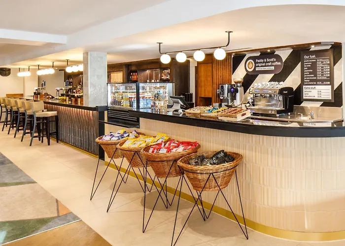Delta Hotels By Marriott Warwick