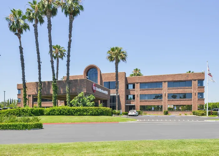 Best Western Plus Meridian Inn&Suites, Anaheim-Orange