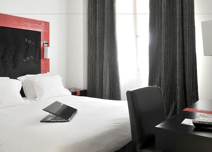 Hotel Arles Plaza