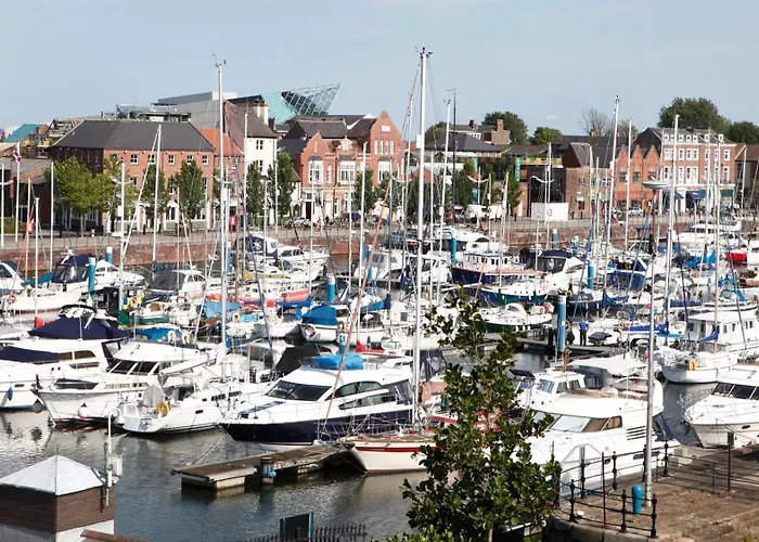 Holiday Inn Hull Marina By Ihg