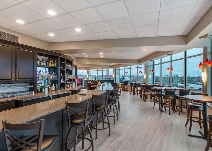 Doubletree By Hilton Jefferson City