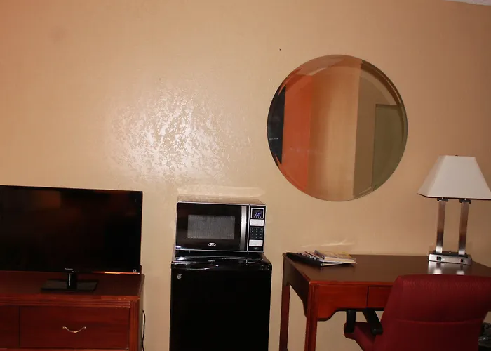 Fairview Inn And Suites