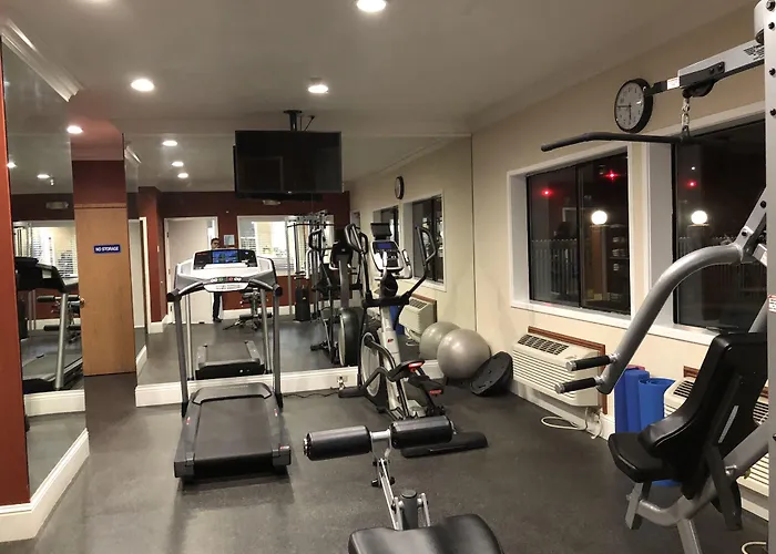Holiday Inn Express Corning By Ihg