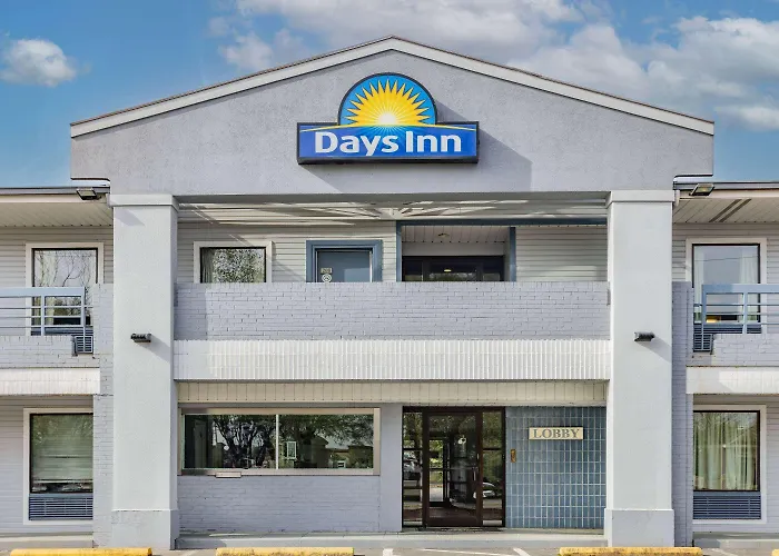 Days Inn By Wyndham Raleigh Glenwood-Crabtree