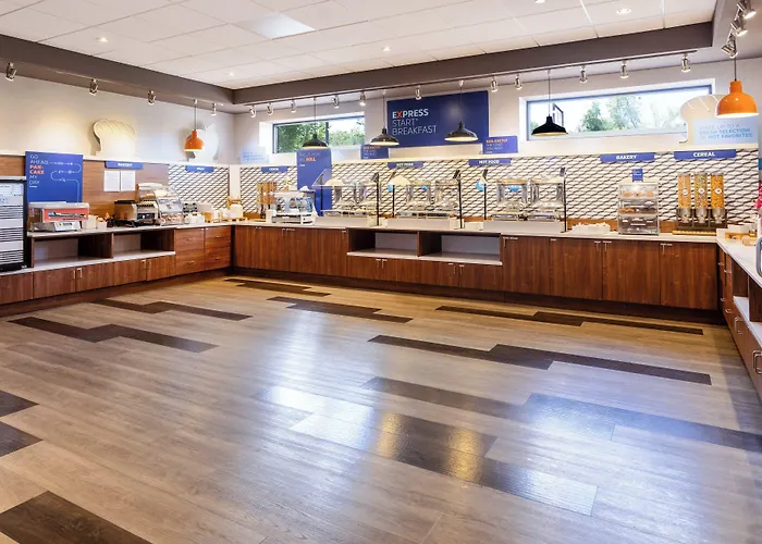 Holiday Inn Express & Suites Ft. Washington - Philadelphia By Ihg